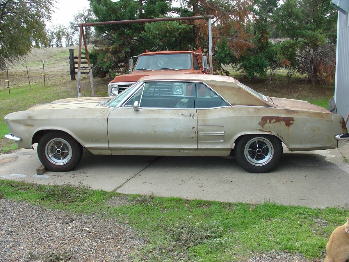 Buick-riviera-1963