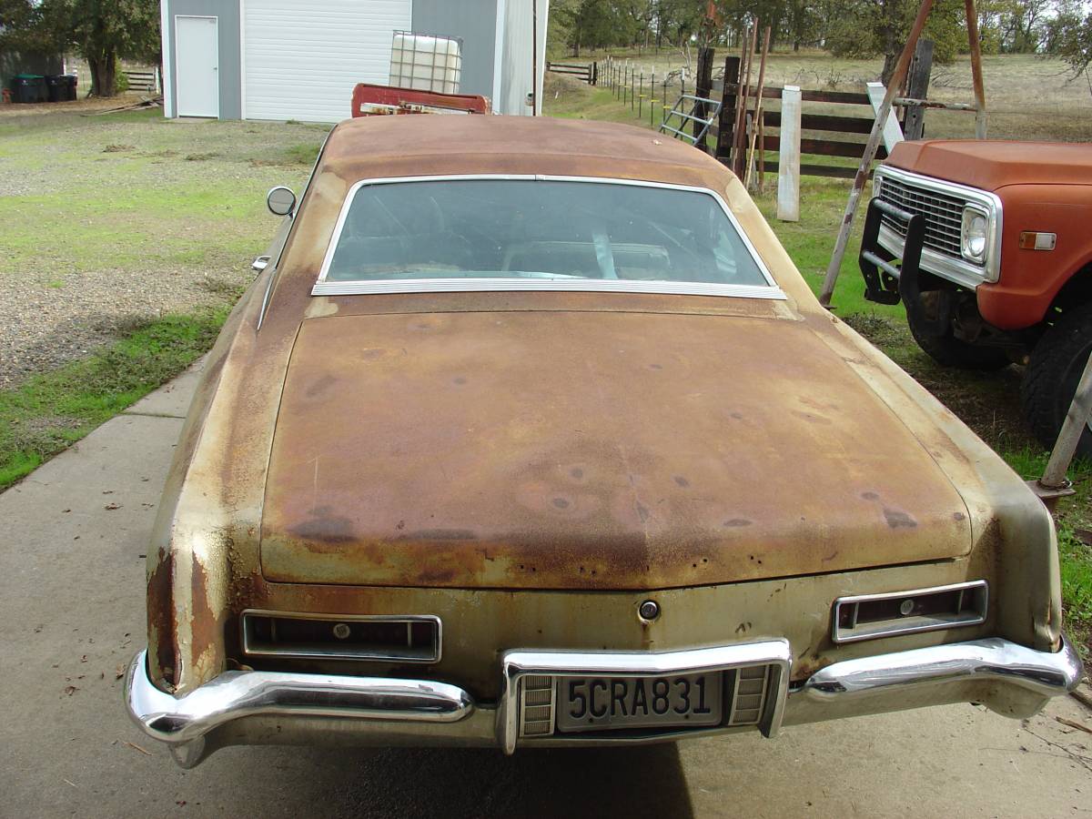 Buick-riviera-1963-3