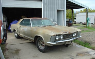 Buick-riviera-1963-4