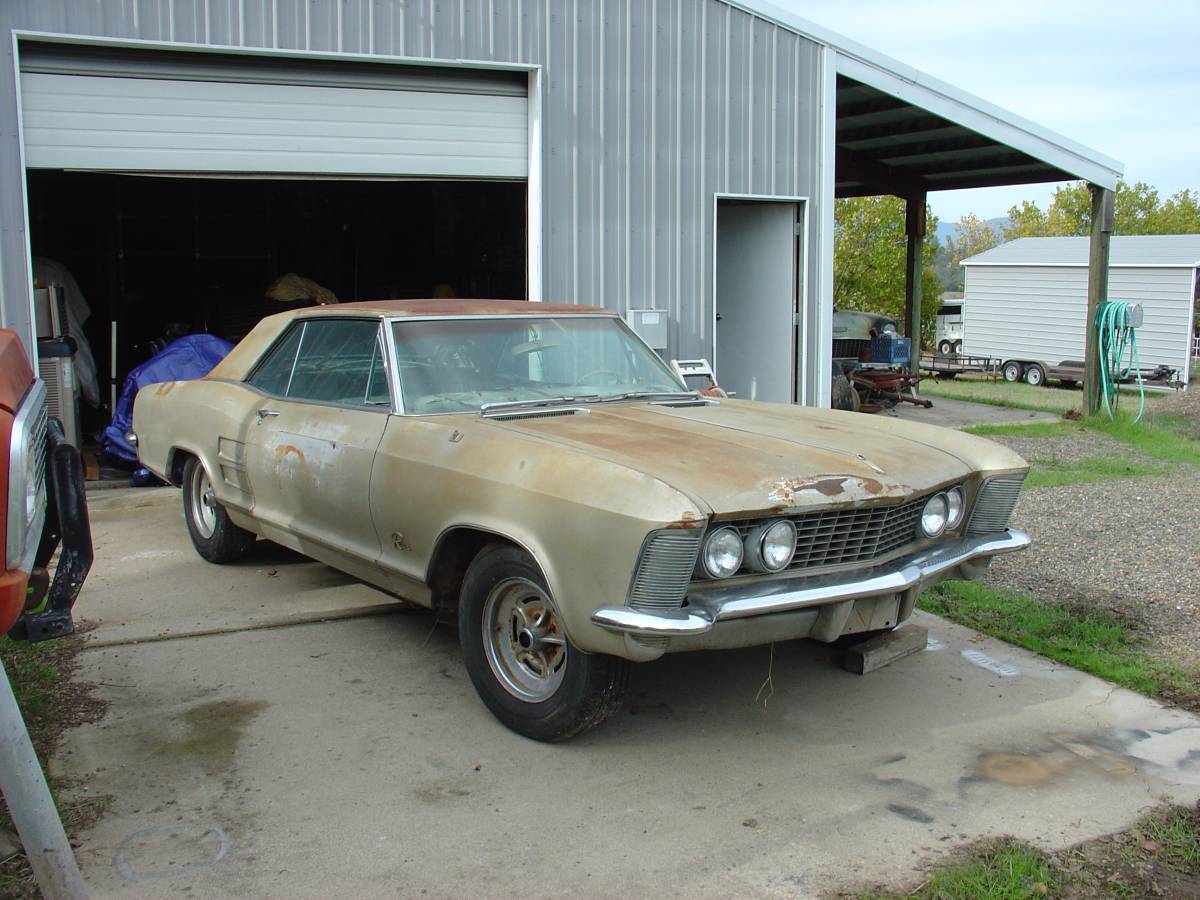 Buick-riviera-1963-4