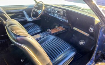 Buick-riviera-1966-12