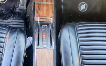 Buick-riviera-1966-15