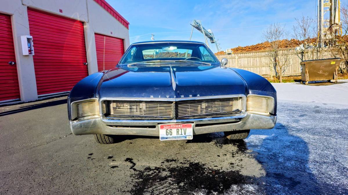 Buick-riviera-1966-36