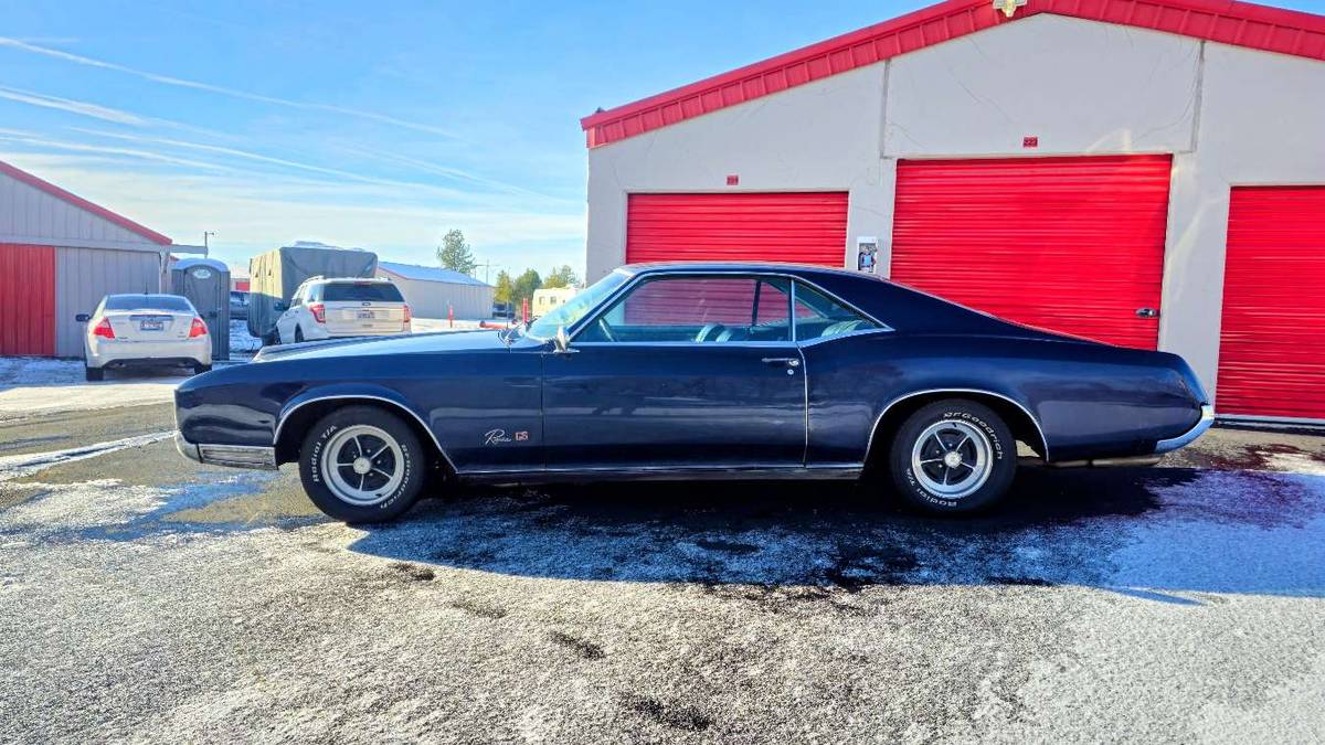 Buick-riviera-1966-7