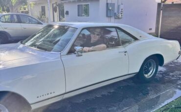 Buick-riviera-1969-1