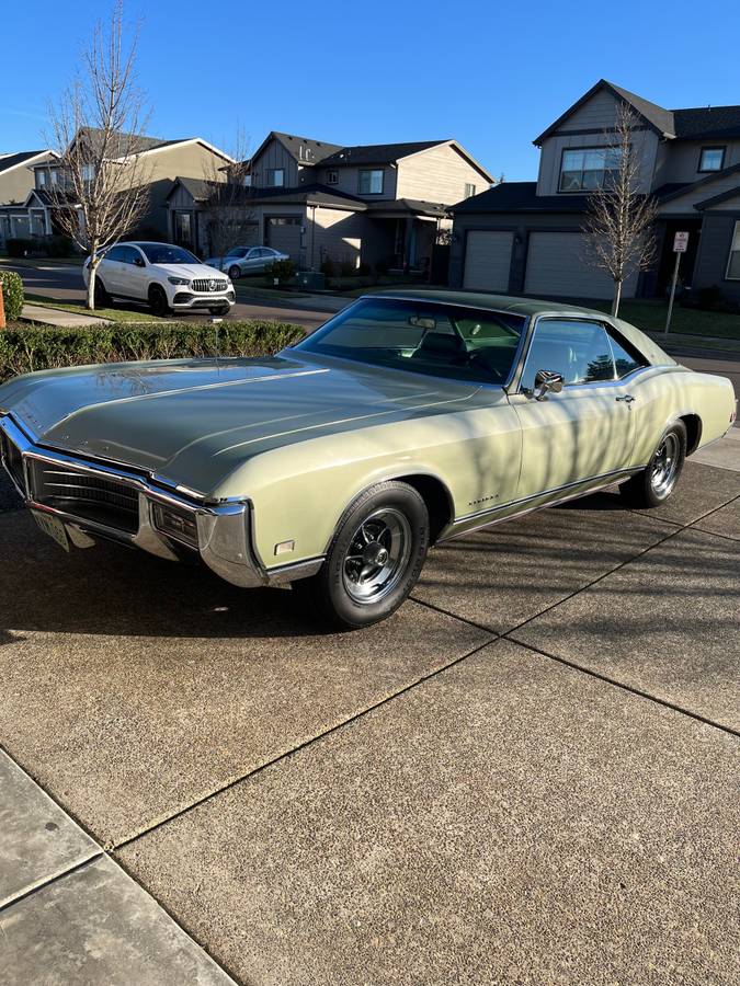 Buick-riviera-1969-green