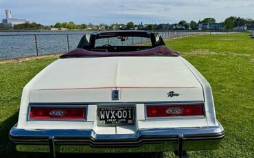 Buick-riviera-1983-white-4