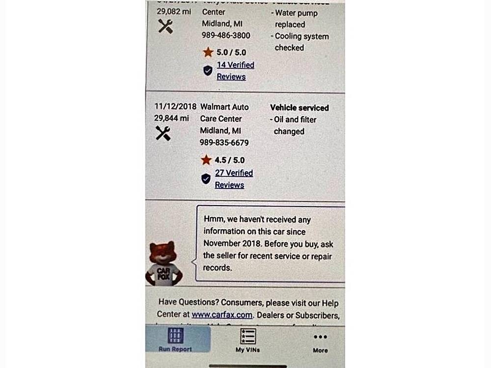 Buick-riviera-1983-white-8