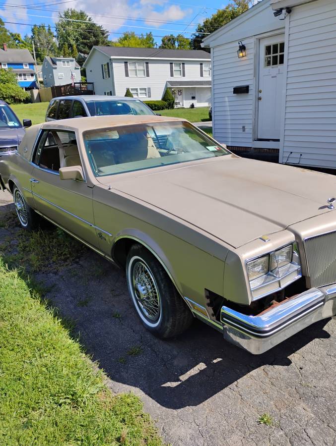 Buick-riviera-1985-1