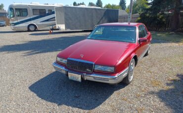 Buick-riviera-1990-red