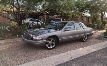 Buick-roadmaster-1995-grey-3