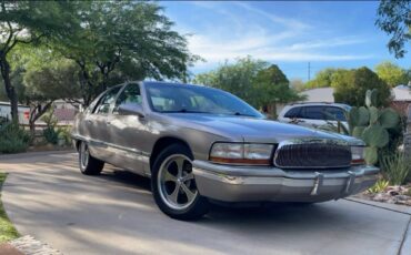 Buick-roadmaster-1995-grey