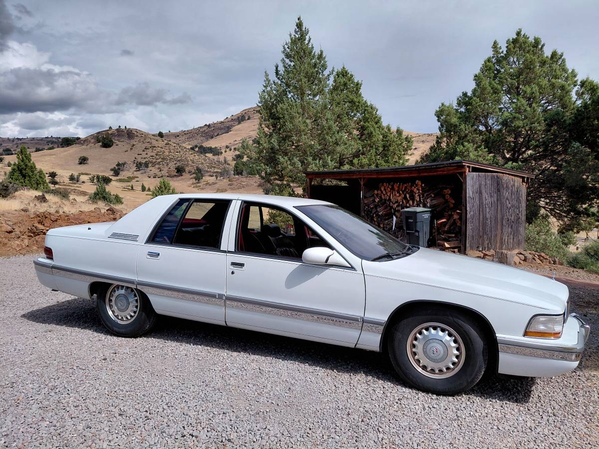 Buick-roadmaster-1995-white-10