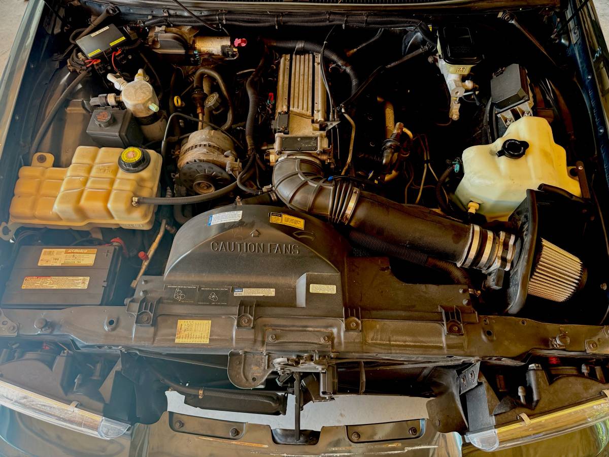 Buick-roadmaster-estate-1996-green-6