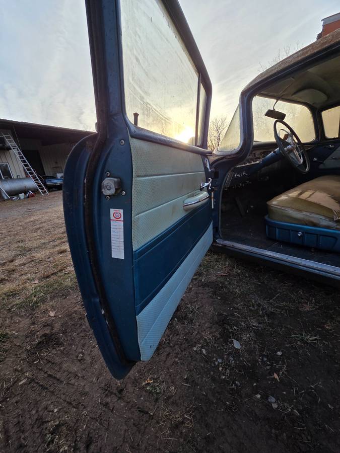 Buick-special-1956-13