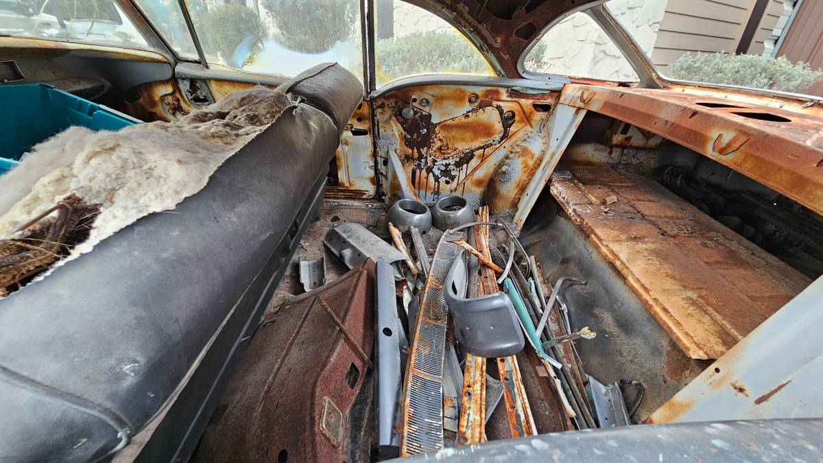Buick-special-1957-white-6