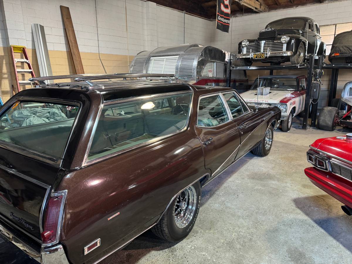 Buick-sport-wagon-1968-brown-2