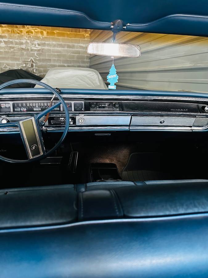 Buick-wildcat-1967-8