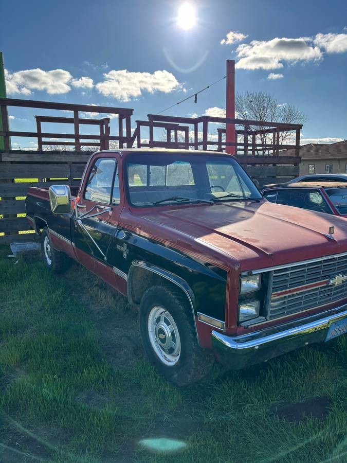 C20-silverado-1984-red-4