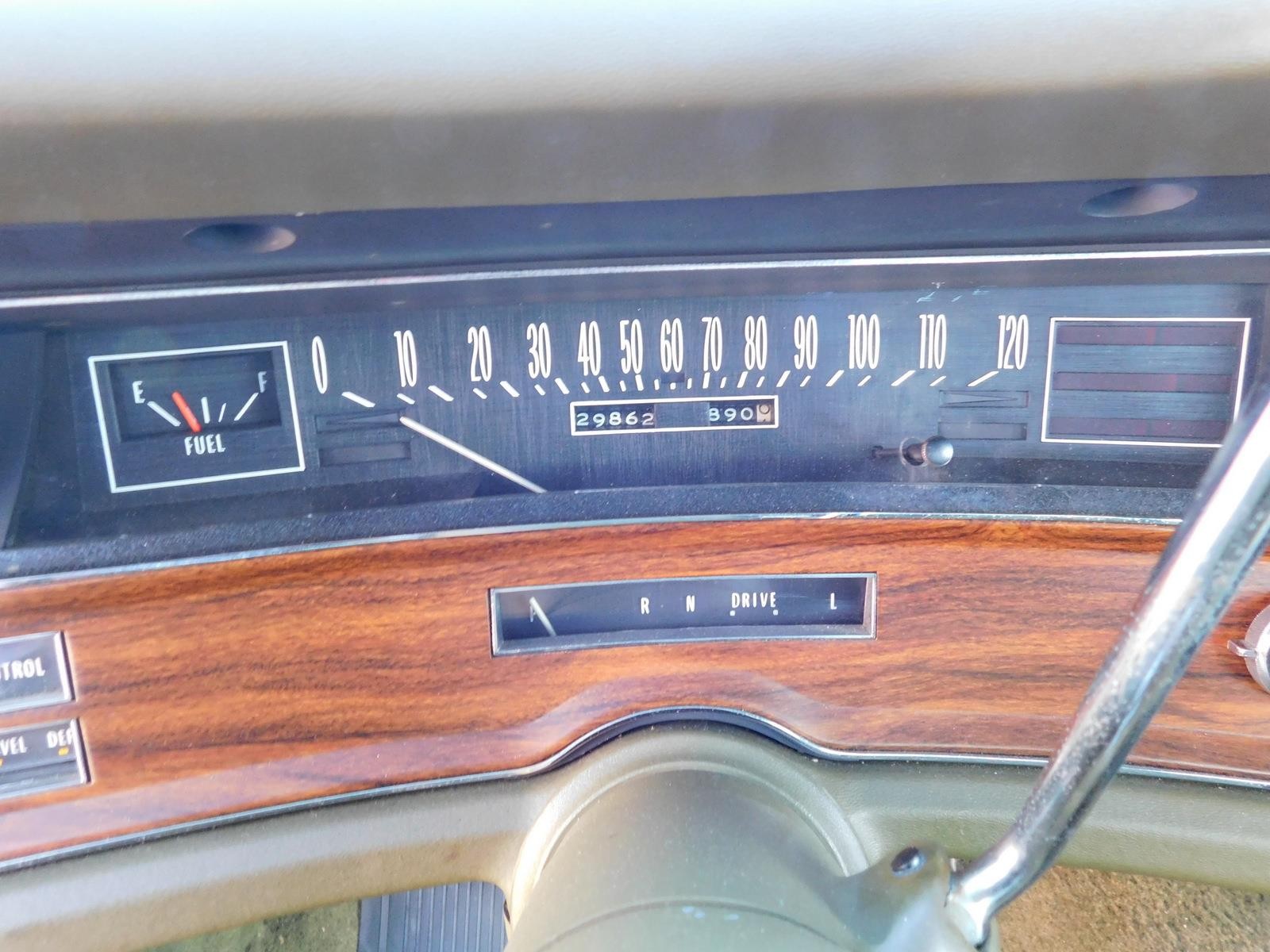 CADIILAC-COUPE-DEVILLE-1972-COUPE-23