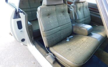 CADIILAC-COUPE-DEVILLE-1972-COUPE-36