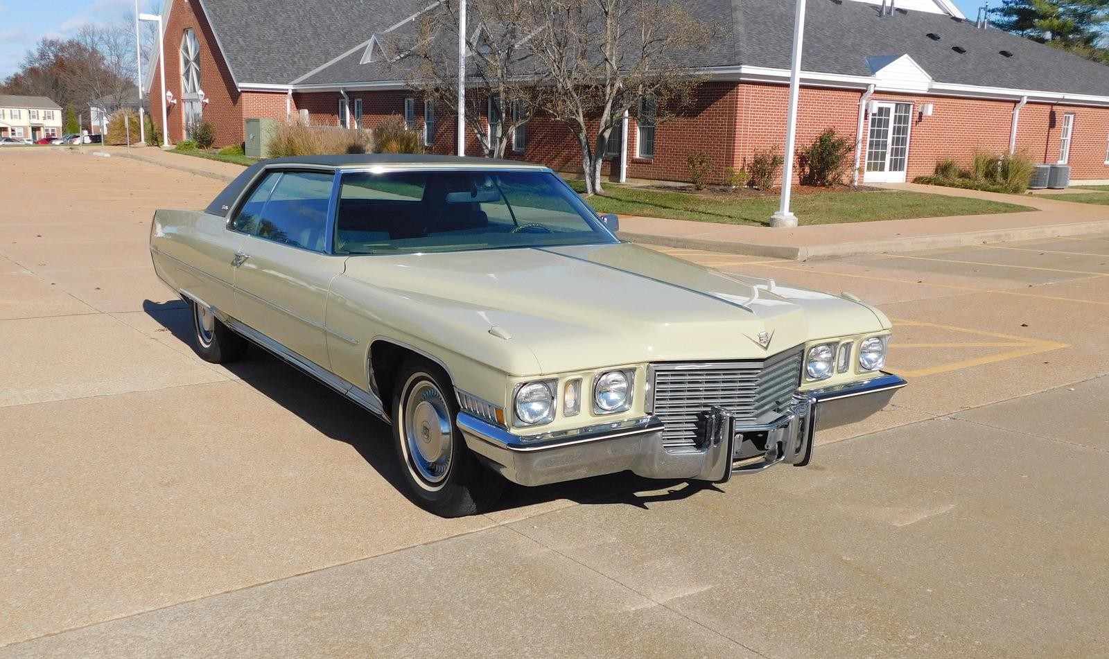 CADIILAC-COUPE-DEVILLE-1972-COUPE-6