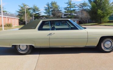 CADIILAC-COUPE-DEVILLE-1972-COUPE-7