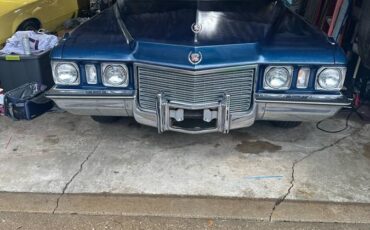 Caddilac-fleetwood-1972-blue-16