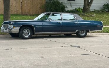 Caddilac-fleetwood-1972-blue-21