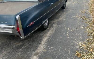 Caddilac fleetwood 1972