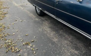 Caddilac-fleetwood-1972-blue-8