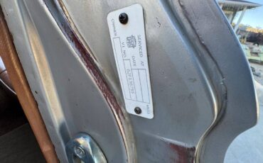 Caddillac-coupe-deville-convertible-1962-silver-11