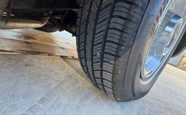 Caddillac-coupe-deville-convertible-1962-silver-15