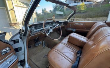 Caddillac-coupe-deville-convertible-1962-silver-22