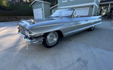 Caddillac-coupe-deville-convertible-1962-silver-6