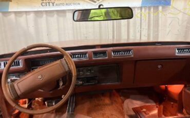 Cadillac-1977-custom-5