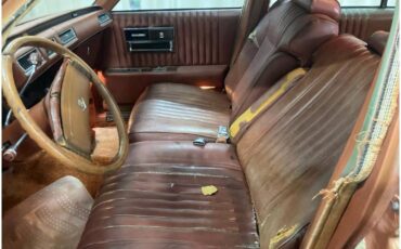 Cadillac-1977-custom-7