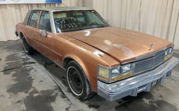 Cadillac-1977-custom-9