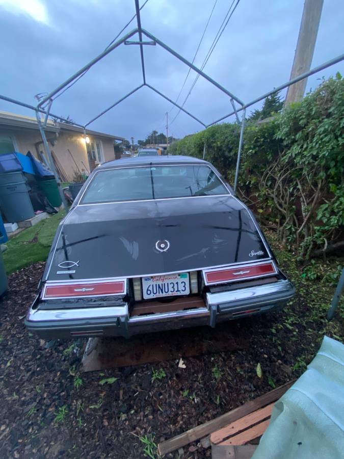 Cadillac-1981-black-8