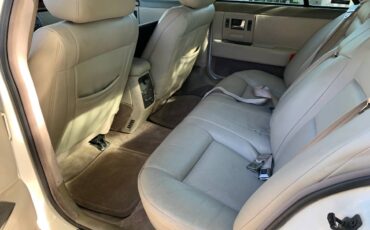 Cadillac-1996-white-7