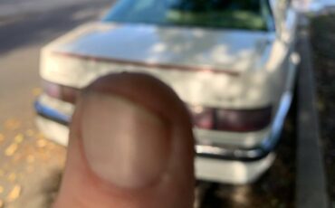 Cadillac-1996-white-9