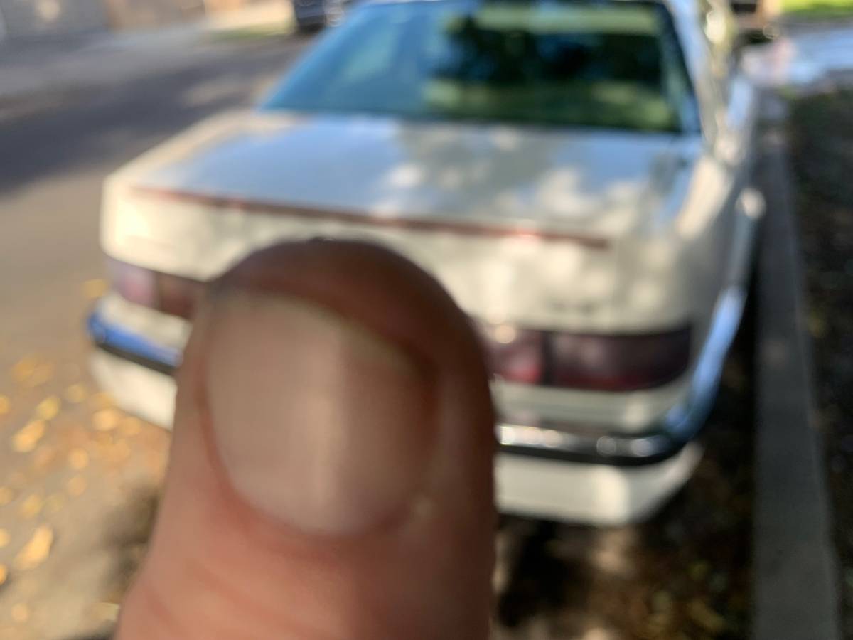 Cadillac-1996-white-9