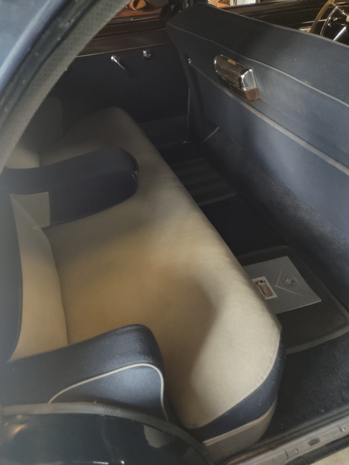 Cadillac-62-1949-Sedan-13