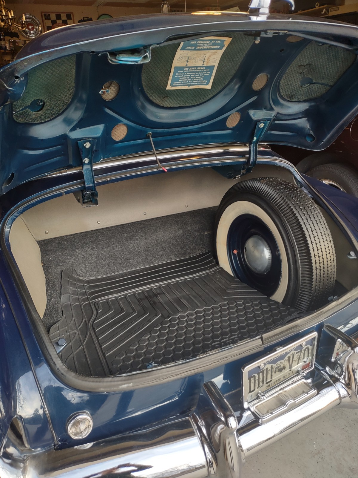 Cadillac-62-1949-Sedan-16