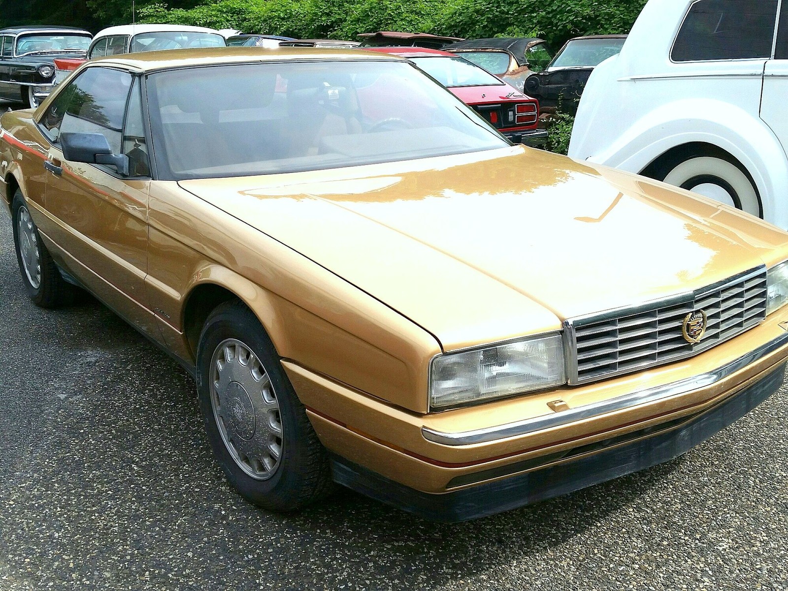 Cadillac-Allante-1987-Two-Tops-Hard-And-Soft-2