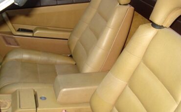 Cadillac-Allante-1987-Two-Tops-Hard-And-Soft-21