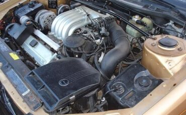 Cadillac-Allante-1987-Two-Tops-Hard-And-Soft-27