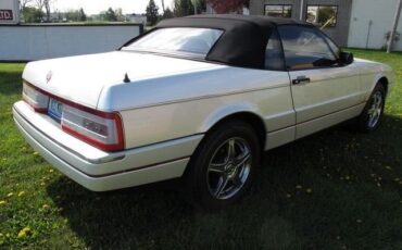 Cadillac-Allante-1989-Convertible-5