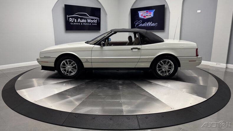 Cadillac-Allante-1993-Convertible-1