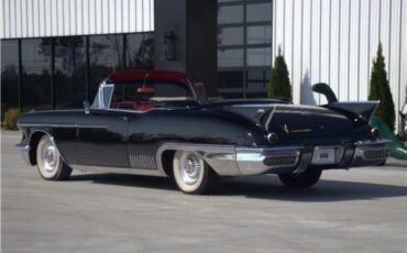 Cadillac-Biarritz-Convertible-1958-Convertible-25